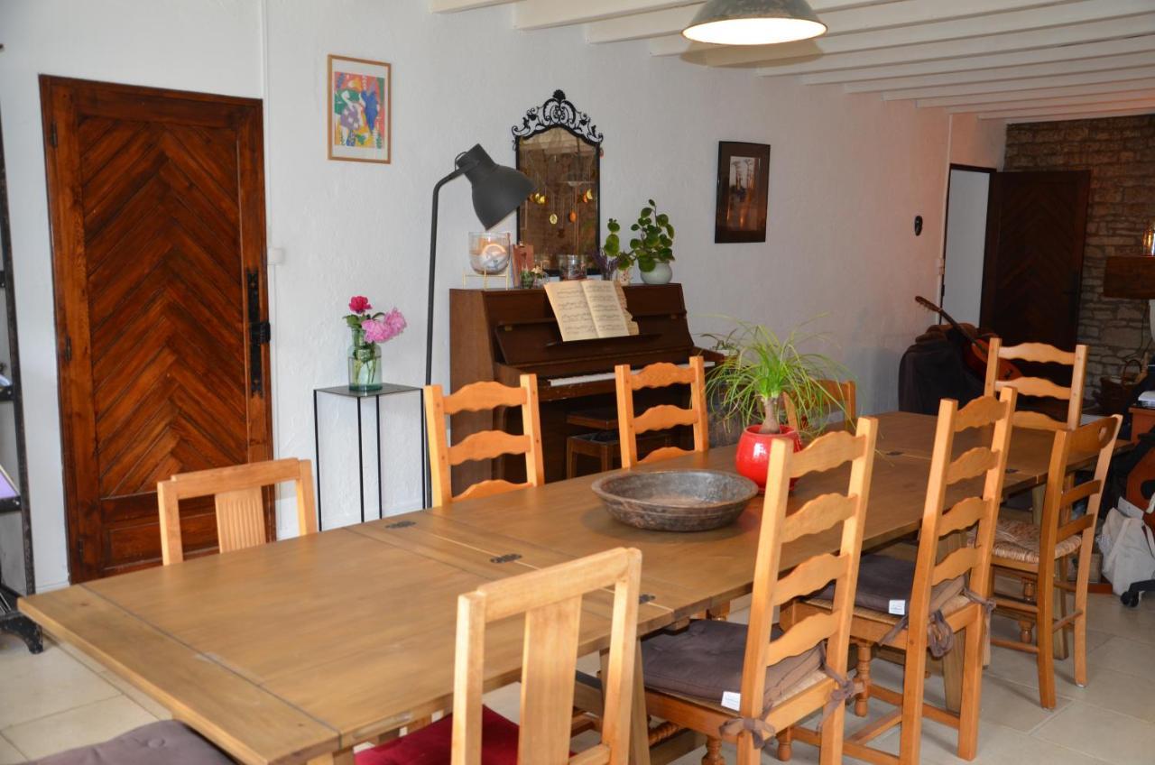 La Maison Des Herons Le Vanneau-Irleau エクステリア 写真